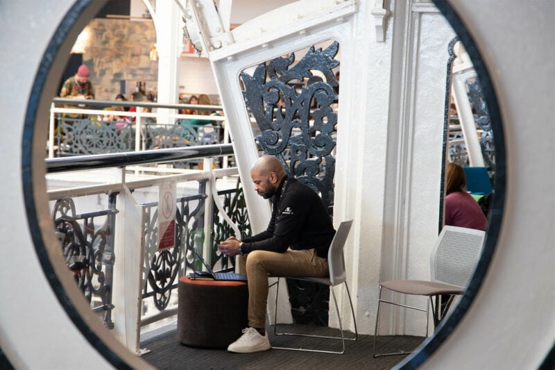 Corporate & Event & Portrait Photographer