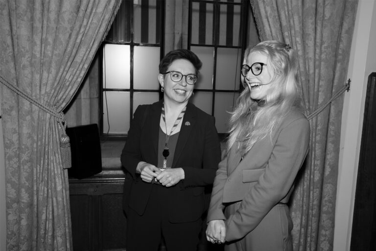 Corporate & Event & Portrait Photographer