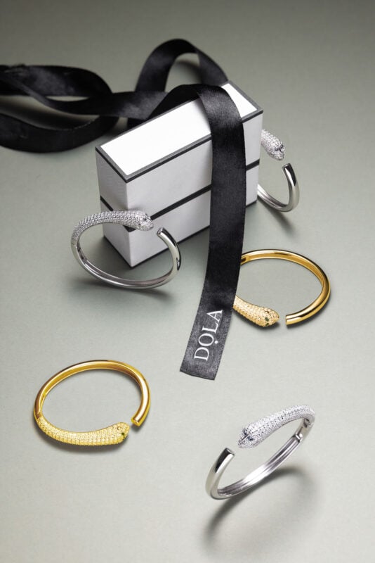 Commercial & Product & Still life Photographer