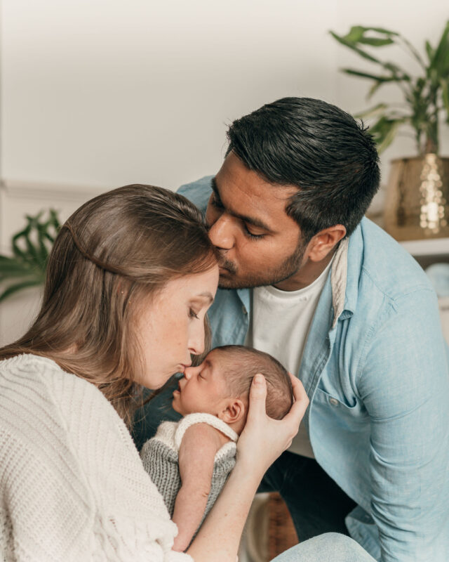 Family & Maternity & Portrait Photographer London Edgware